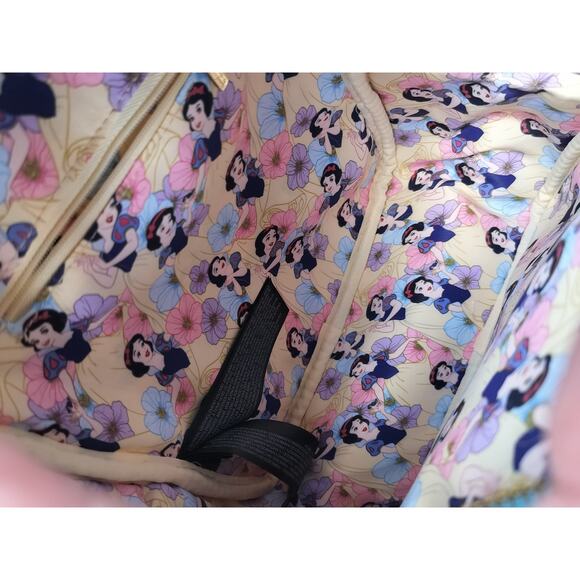 5224) Loungefly Disney Snow White and Seven Dwarfs Forest Animal Mini Backpack main image 7
